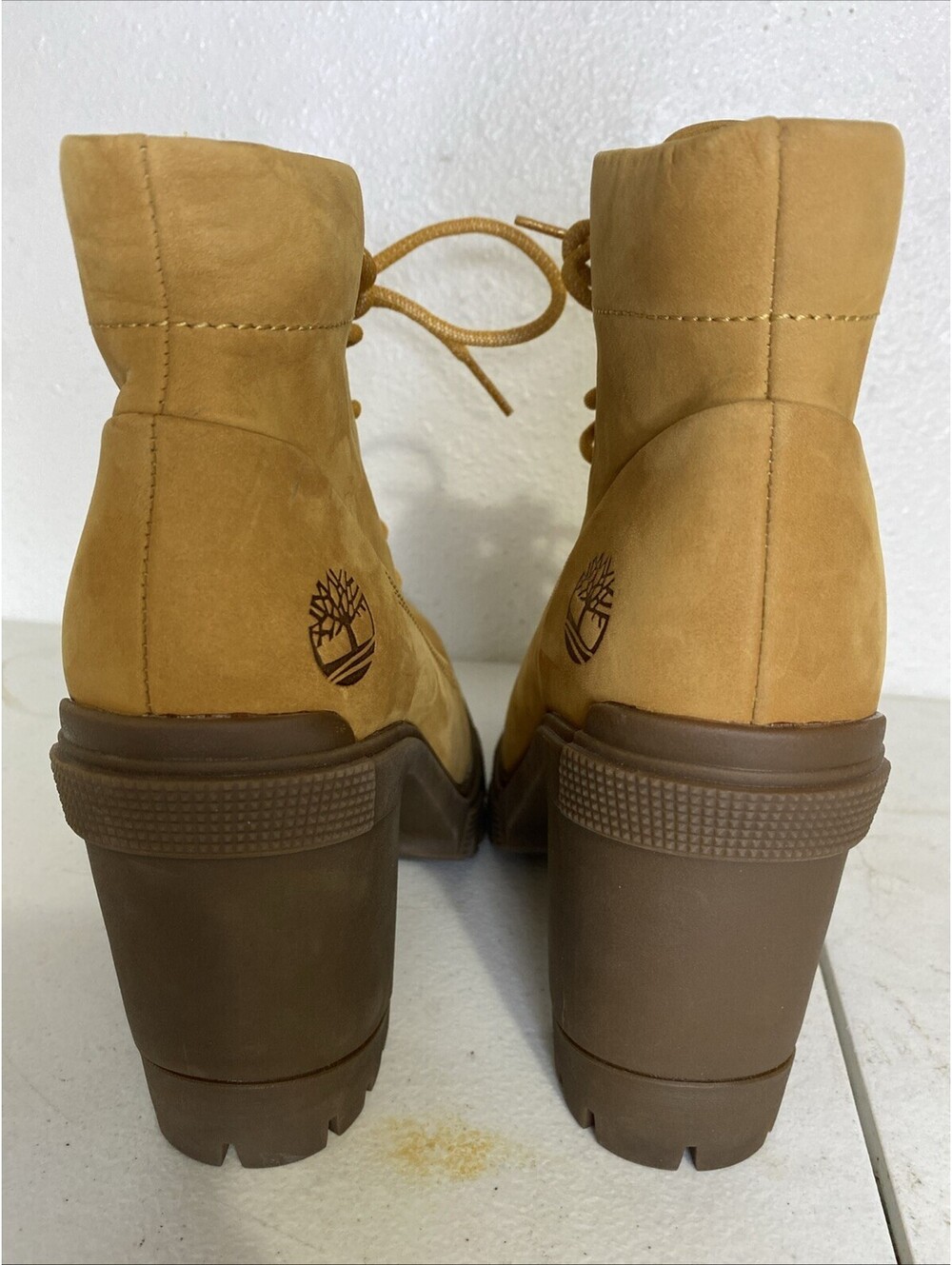 Timberland Women's Tan Suede Boots Size 7 Used 1x - Picture 6 of 12